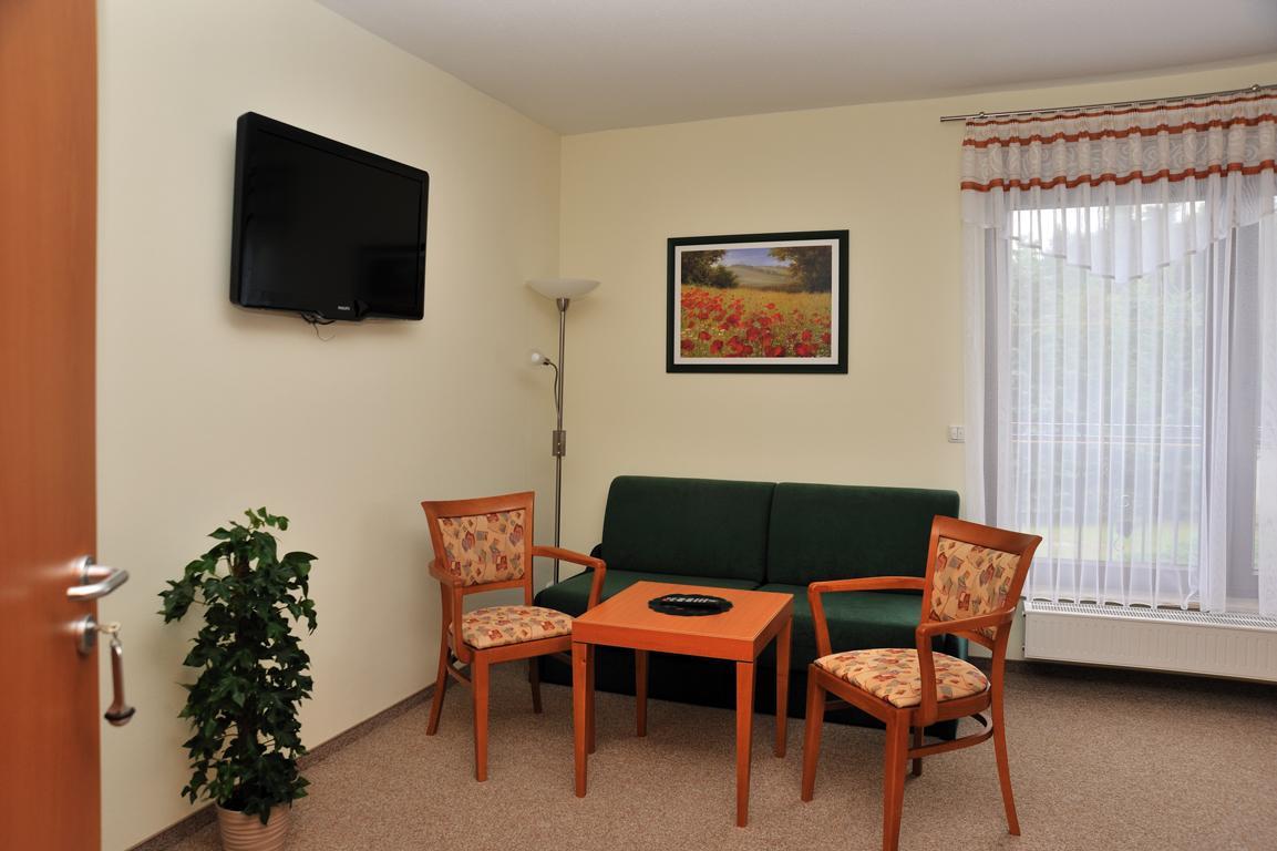 Hotel Zur Wildtranke ชเปรมแบร์ก ภายนอก รูปภาพ